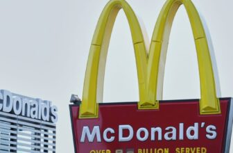 McDonald’s is bringing back its fried apple pie for the first time in 30 years for the U.S.’ 250th