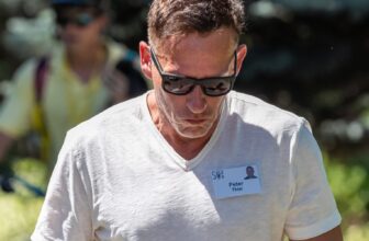 The global rich like Peter Thiel are eyeing the exit door. Argentina wants to be a new safe haven